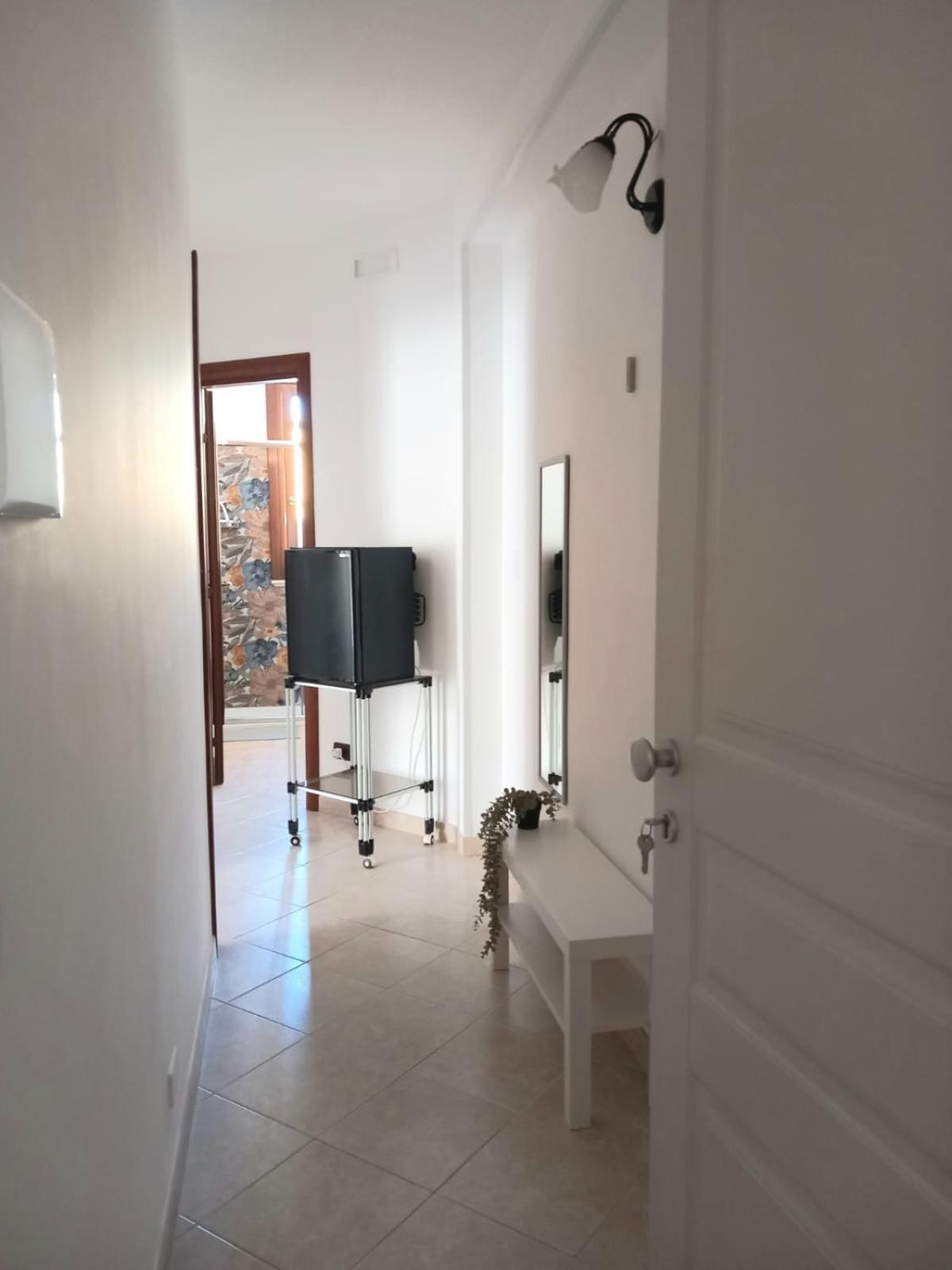 Da Mari -A Due Passi Dal Mare Apartman Donnalucata  Kültér fotó